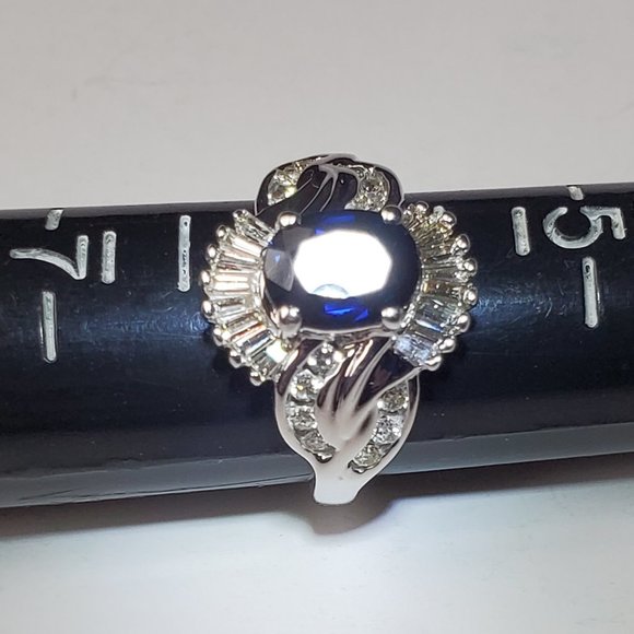 Beautiful design 14K white gold diamond & sapphire ring - Picture 10 of 12